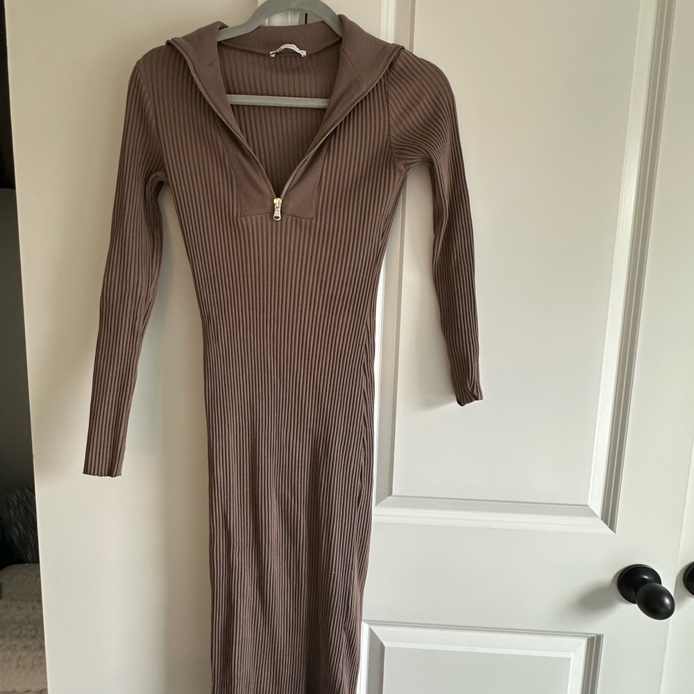 Zara Brown Ribbed Midi Dress